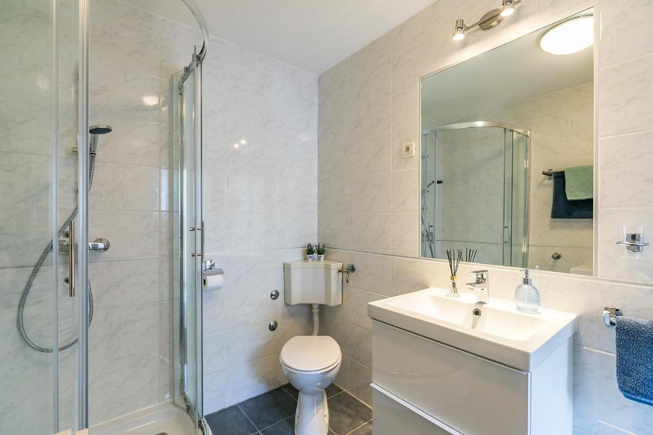 Apartments Dama Пореч Экстерьер фото