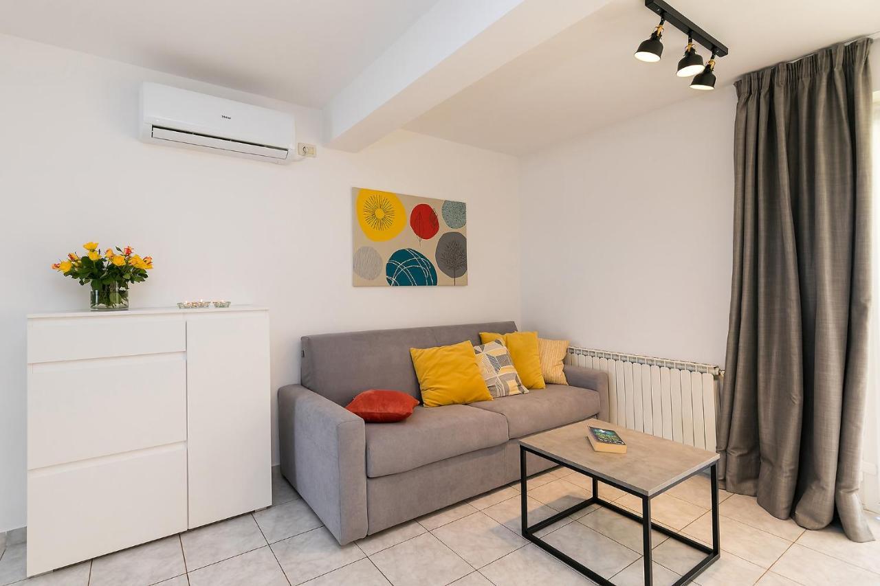 Apartments Dama Пореч Экстерьер фото
